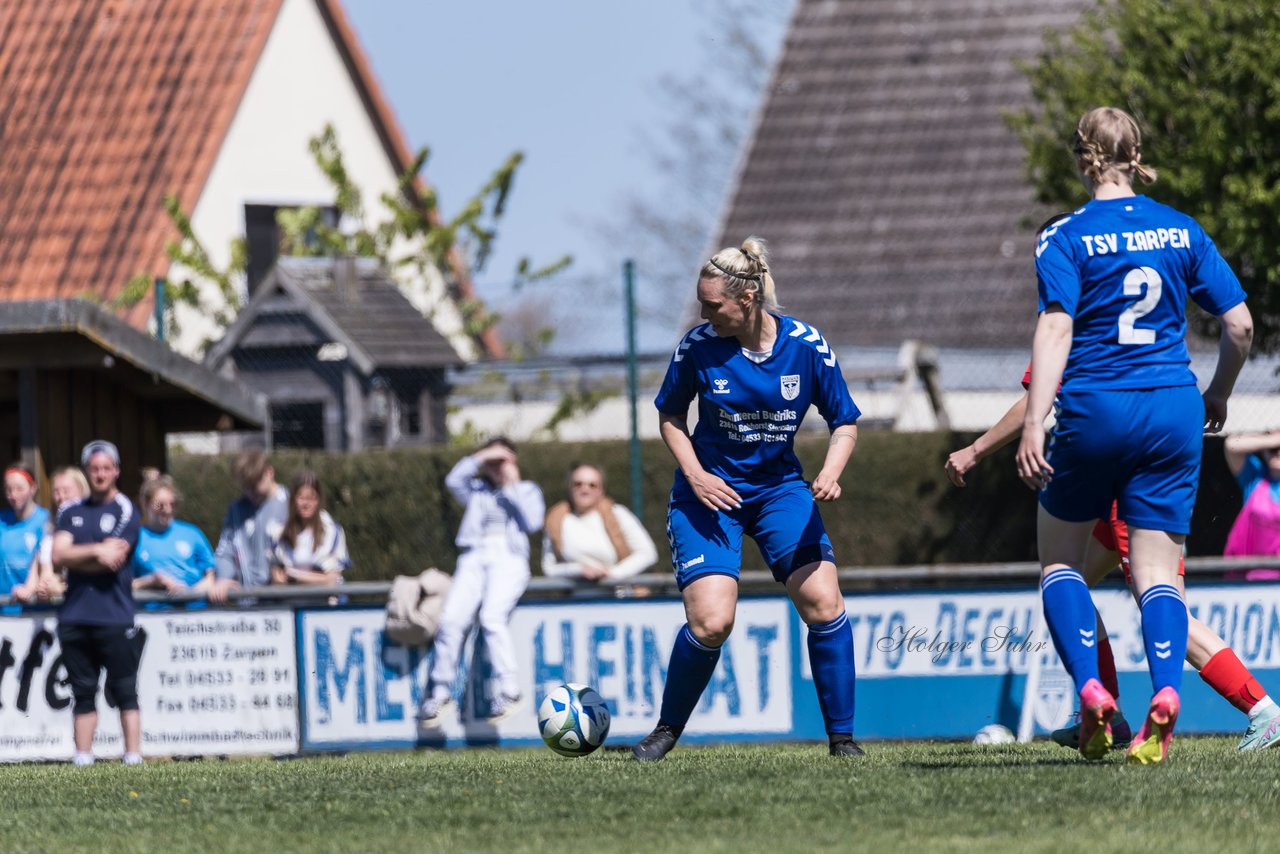 Bild 57 - F TSV Zarpen - Holstein Kiel II : Ergebnis: 2:6